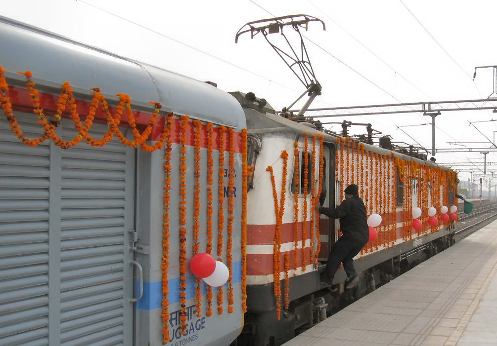 Bhopal to New Delhi Shatabdi Express